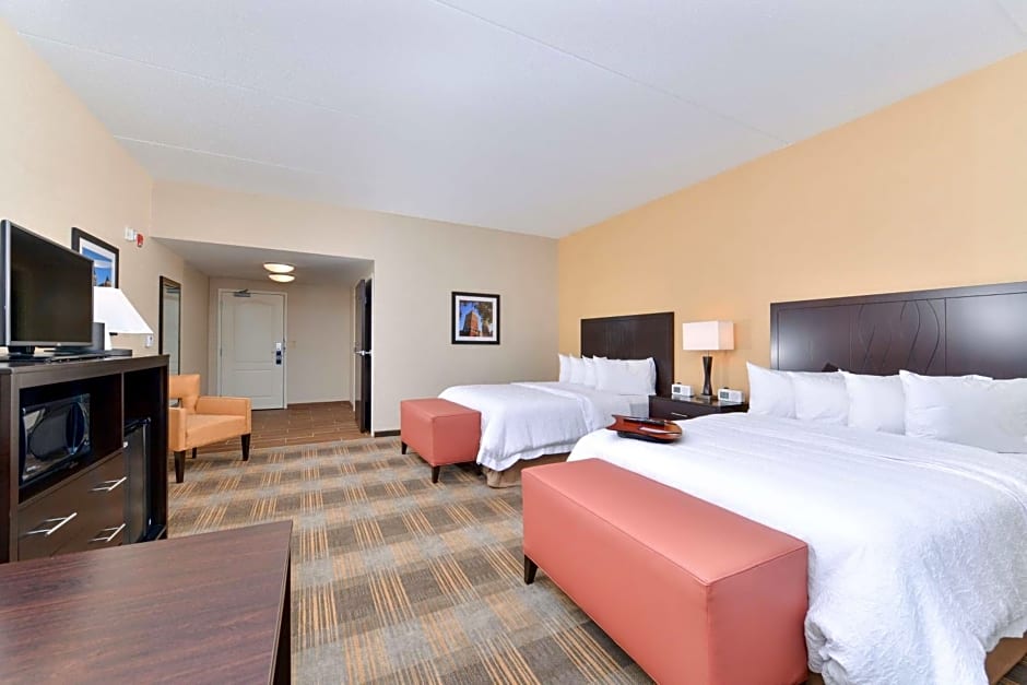 Hampton Inn By Hilton & Suites California University-Pittsburgh