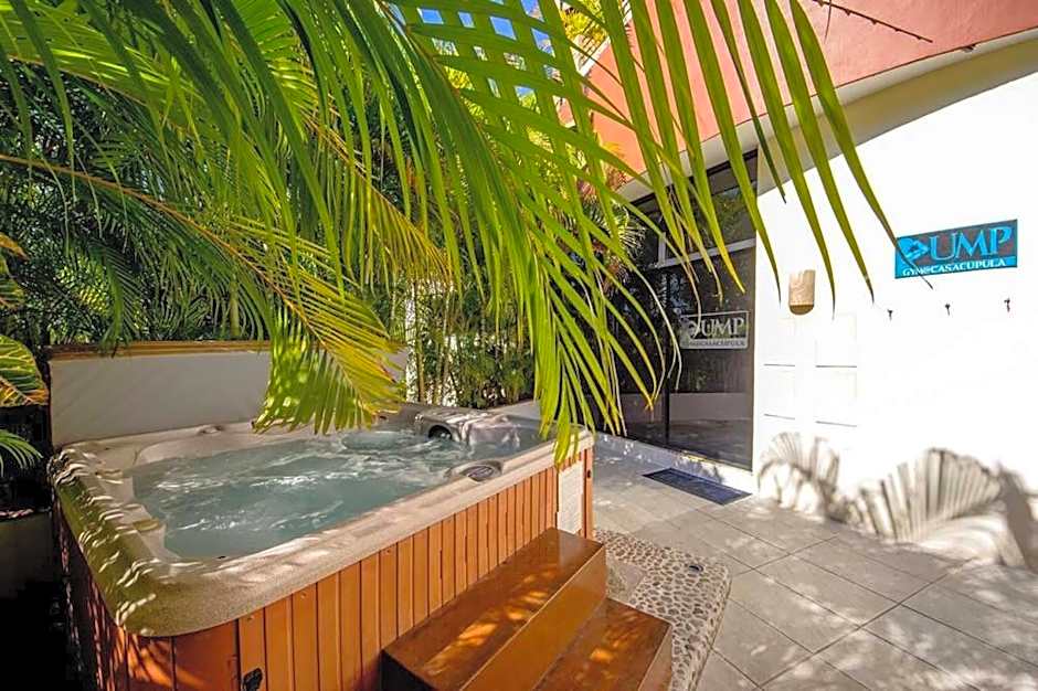 Casa Cupula LGBT Luxury Resort