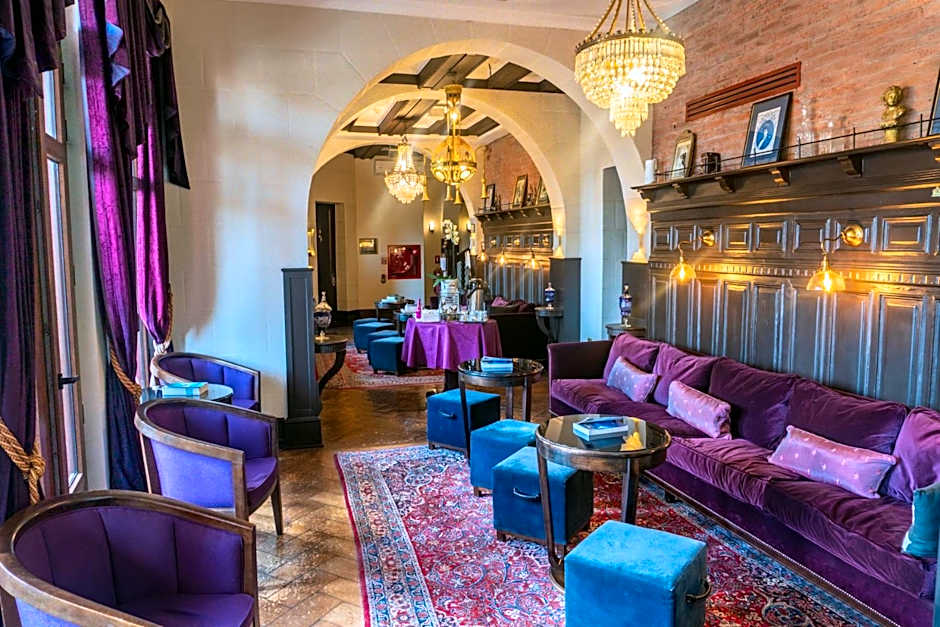 Hotel Boutique Castillo Rojo