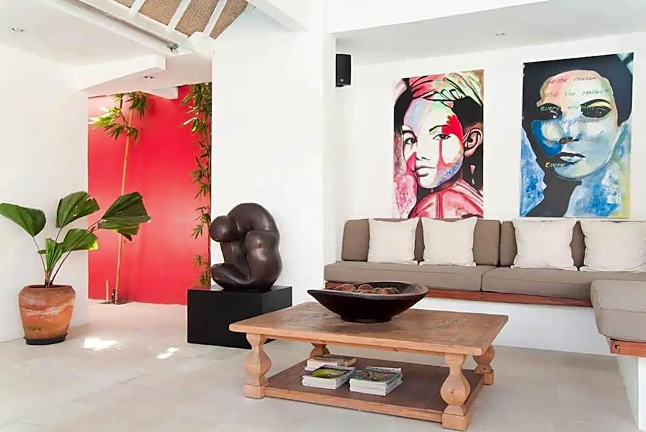 Villa Seminyak 6 Bedrooms