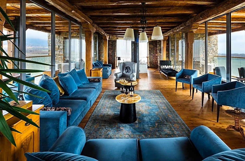 Chateau Copsa Complex