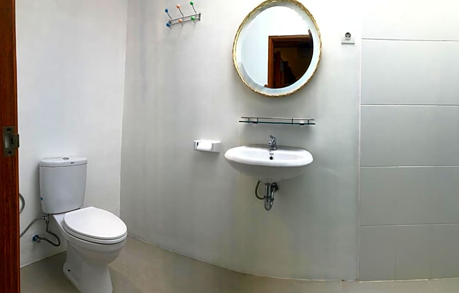 Roots Hotel Trawangan