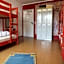 Max Hostel