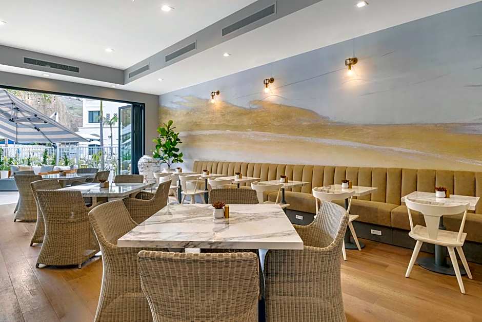 Cambria Hotel Calabasas - Malibu