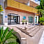 Monica Hotel