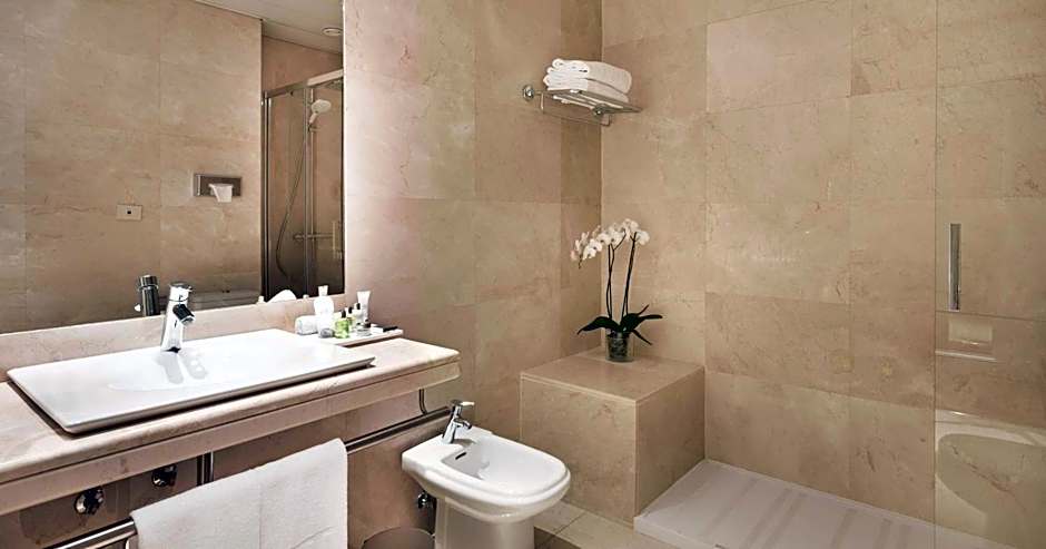 NH Collection Madrid Abascal