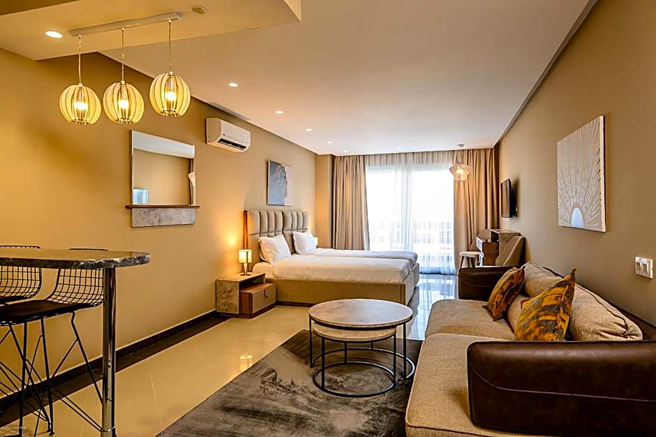 PLAYA DEL PACHA Suites Hotel
