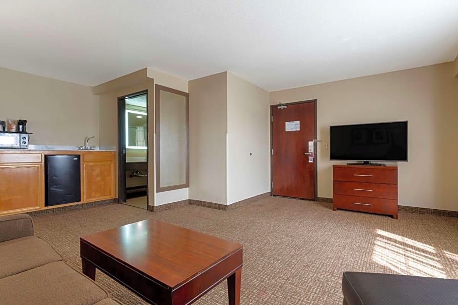 Comfort Suites Downtown Sacramento