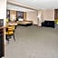 Super 8 by Wyndham Mount Laurel