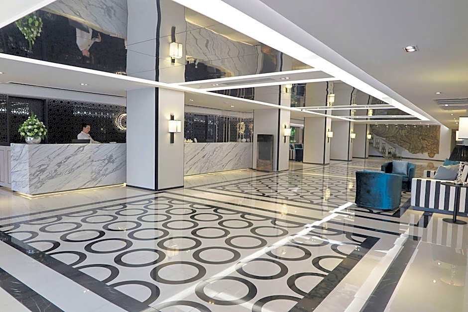 Pearl Hotel Phuket