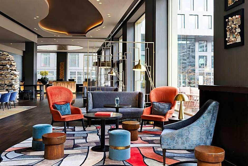 Renaissance by Marriott Zurich Tower Hotel