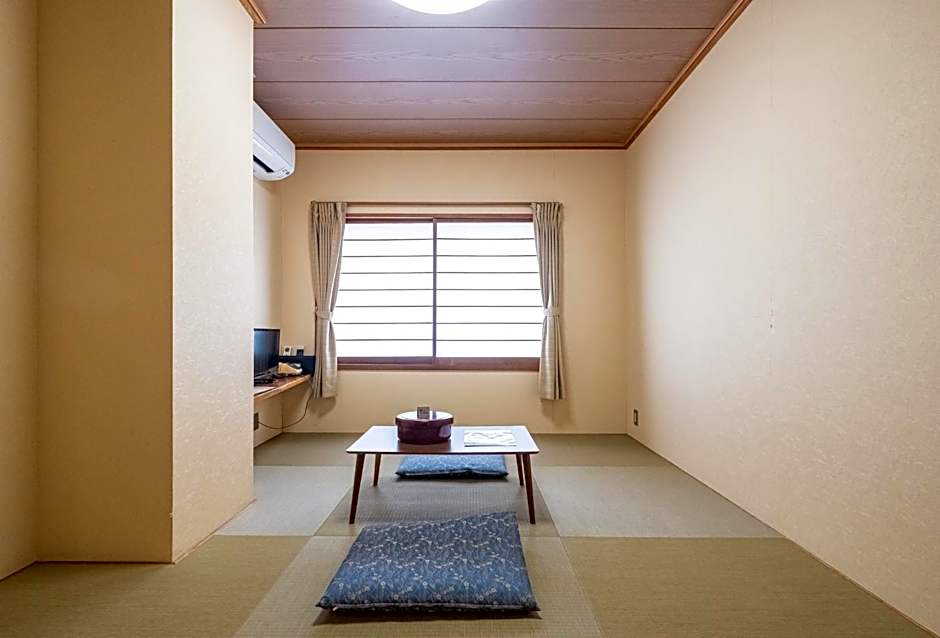 Photo 1 of 6 of Japanese-Style Single Room with Shared Bathroom - Non-Smoking