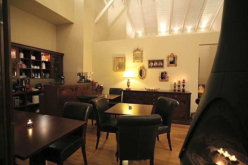 Epavlis Meteora Suites Hotel