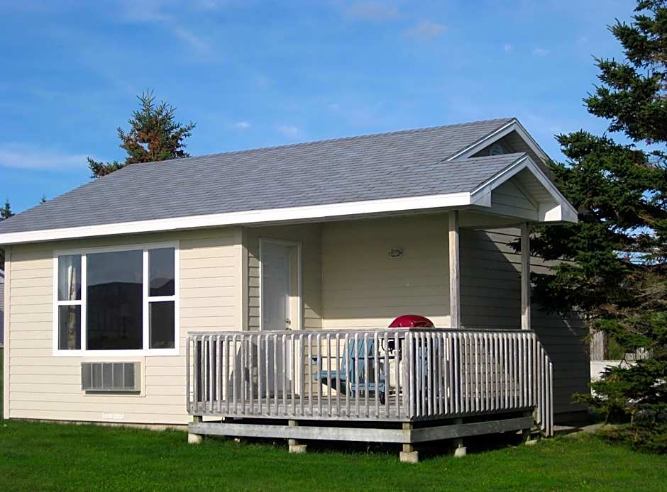 Seascape Coastal Retreat - 2 ADULTS ONLY - HOT TUB AND WITHOUT HOT TUB OCEANFRONT PROPERTY