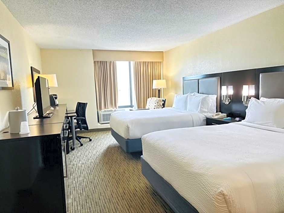 Holiday Inn Miami International Airport by IHG