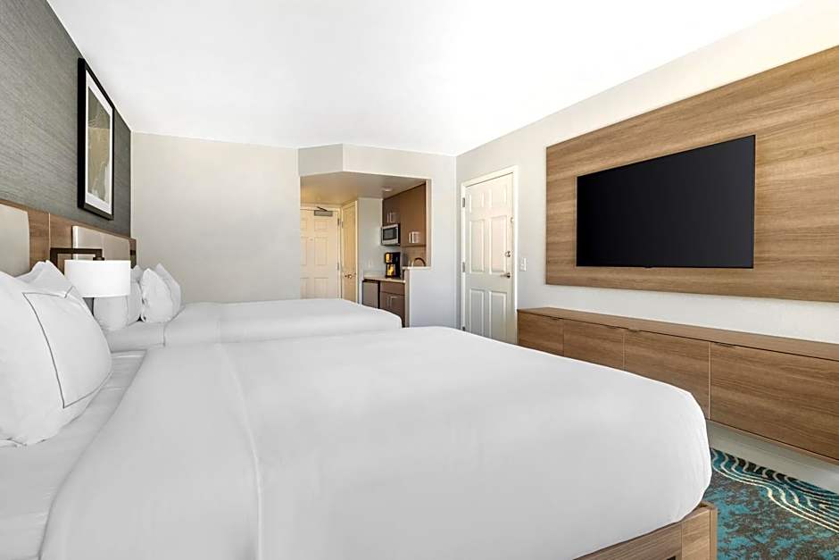 Hilton Grand Vacations on Paradise (Convention Center)