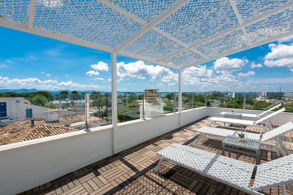 Photo 1 of 39 of Apartamentos Caprice Tamarindos
