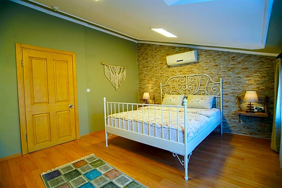 Urla Zeytin Hotel