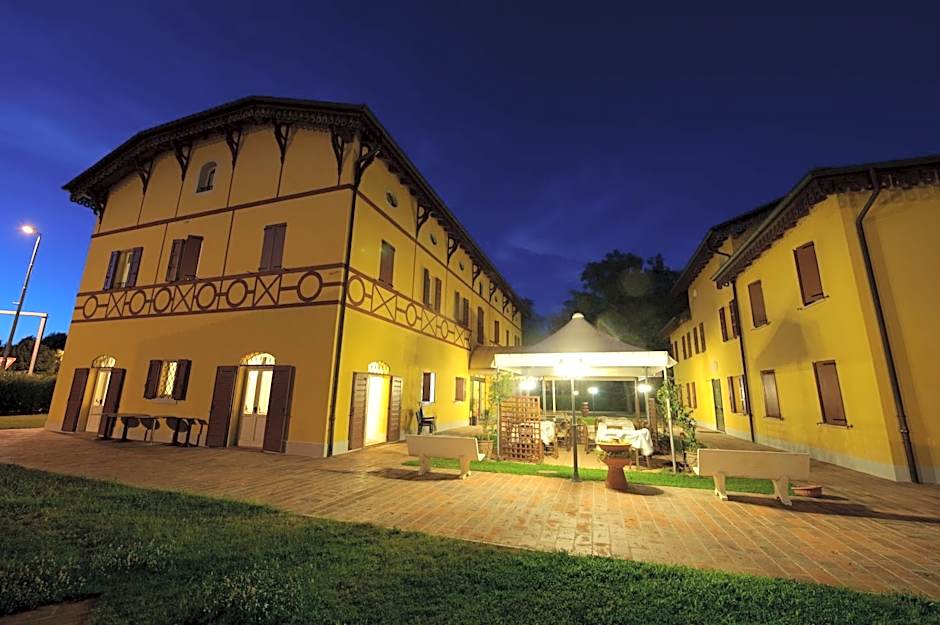 Corte Degli Estensi