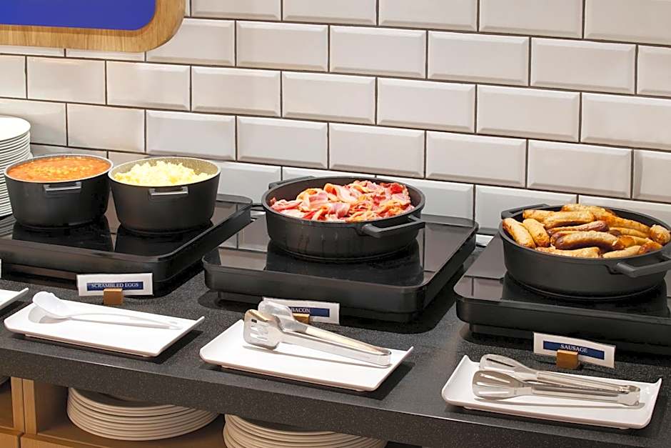 Holiday Inn Express - Cambridge West - Cambourne By IHG