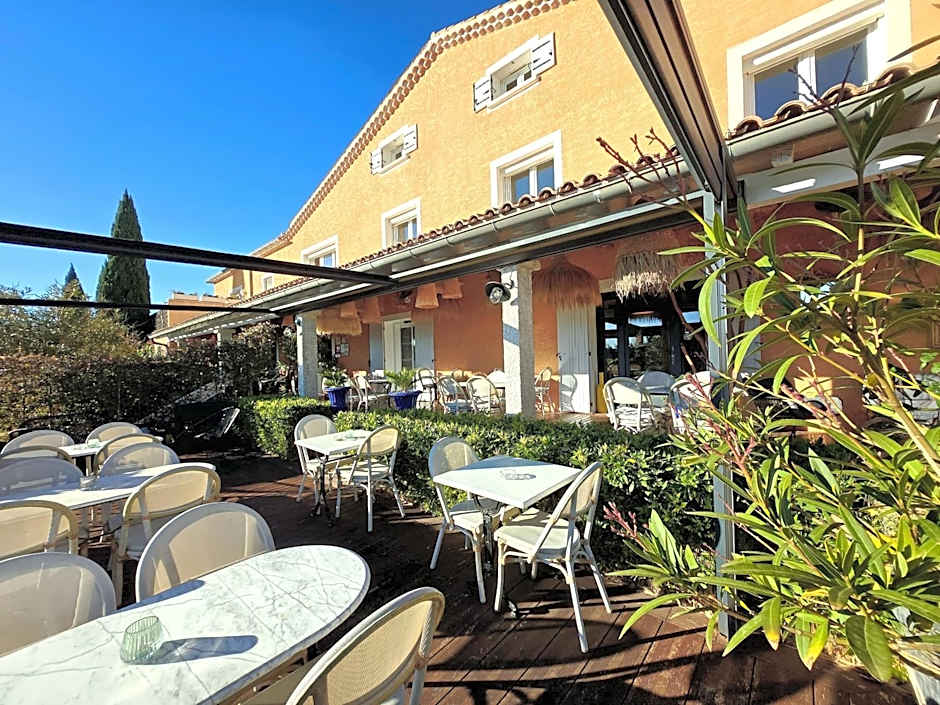 Hôtel Le SAINT-GENIÈS