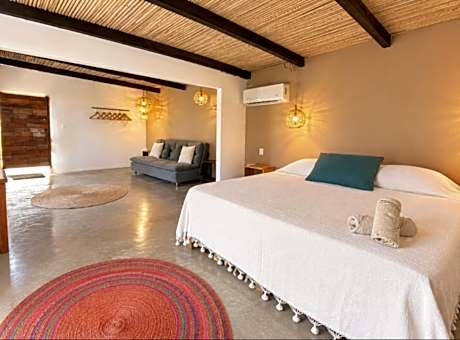 Deluxe Suite with Sea View