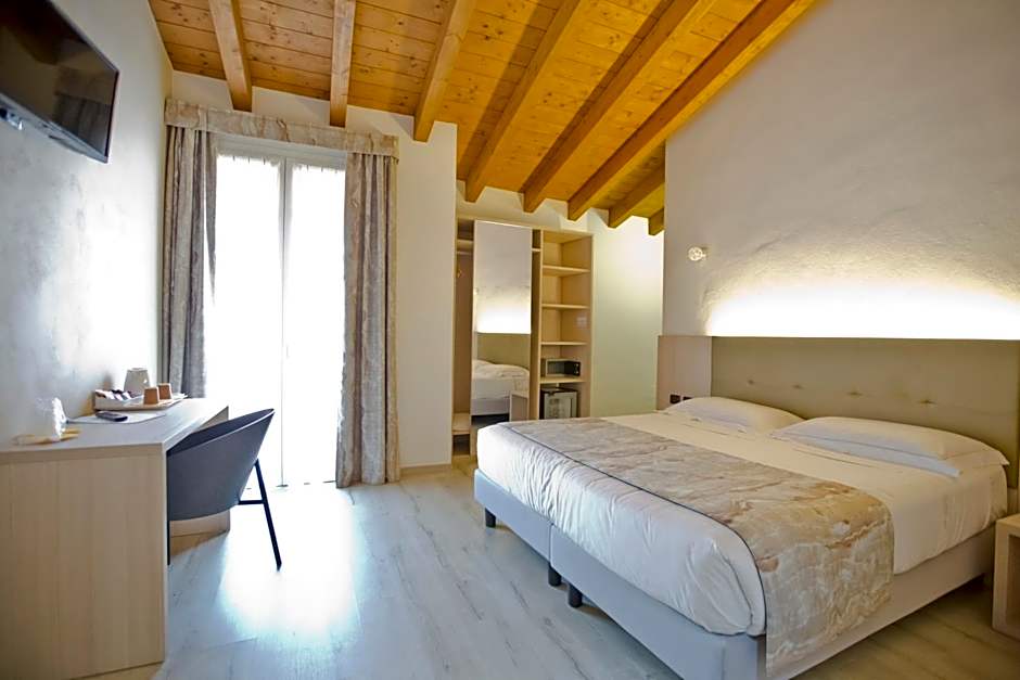 Zdjęcie 1 z 50 — Hotel Lago di Como