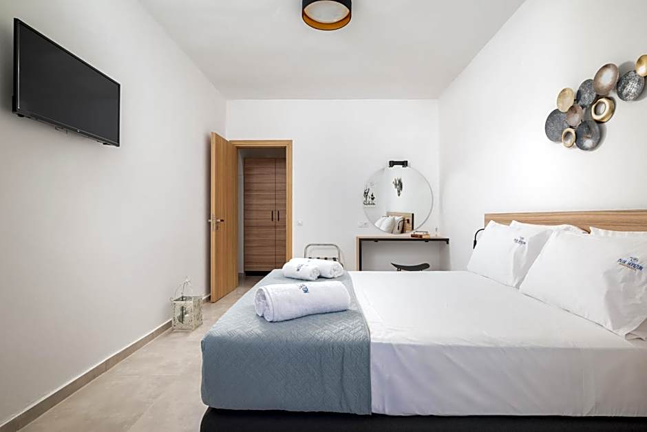 Blue Horizon Apartments