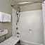 Days Hotel by Wyndham Peoria Glendale Area