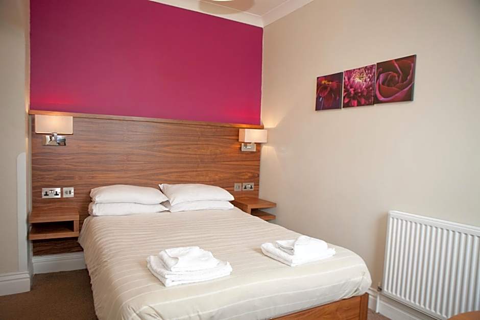 Wheatlands Lodge Hotel