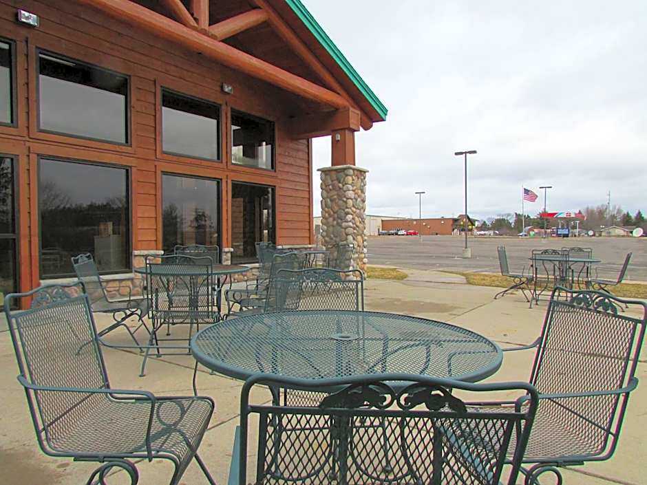 Shell Lake Lodge, a Travelodge by Wyndham