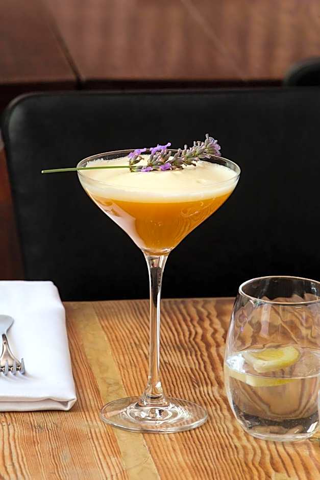 The Independente Hostel & Suites