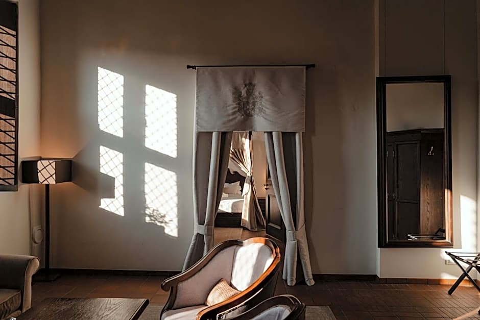 Monte Pacis Hotel In Pažaislis - Pets travel for FREE in February