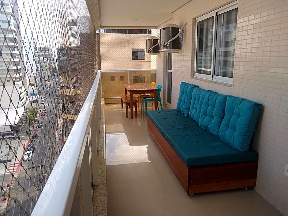 Edf Gil Nogueira - Praia do Morro - GUARAPARI - ES - Brasil - 4º Andar TELA Proteção - FRENTE Sol Manhã - 02 quartos com Split - WIFI - Varanda Gourmet com CHURRASQUEIRA - 02 elevadores - 01 Vaga - PISCINA - Sauna - Portaria 24 HRS - 50m da Praia do Morro