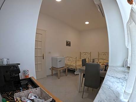Twin Room with Private External Bathroom