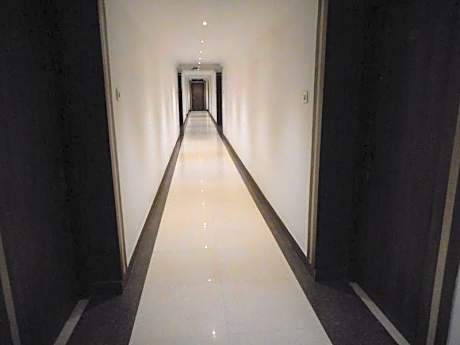 Niranjana Hotel