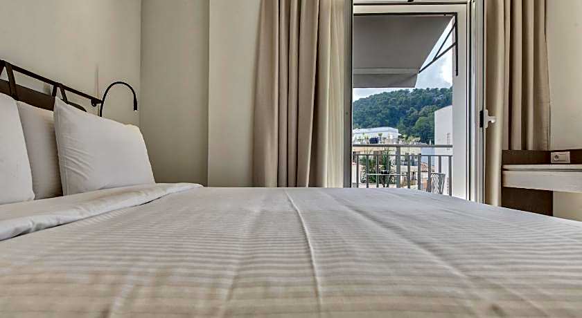 Bitzaro Boutique Hotel