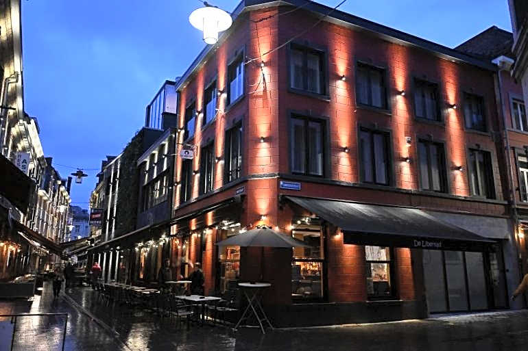 M-Street art lodging - Self check-in