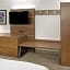 Holiday Inn Express Hotel & Suites Woodland Hills By IHG