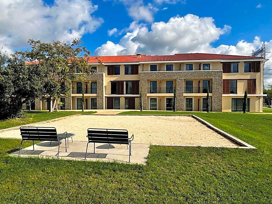 ibis Styles Cabries Aix-en-Provence TGV