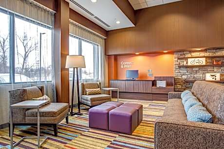 Fairfield Inn & Suites by Marriott Springfield Holyoke
