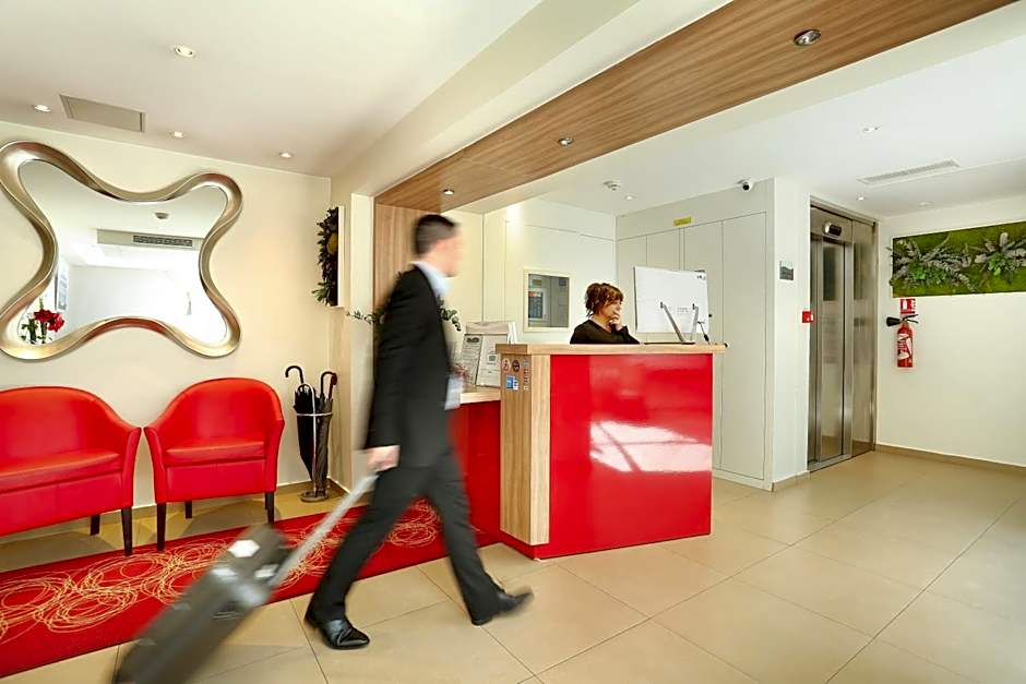 Le Grand Hotel De Normandie