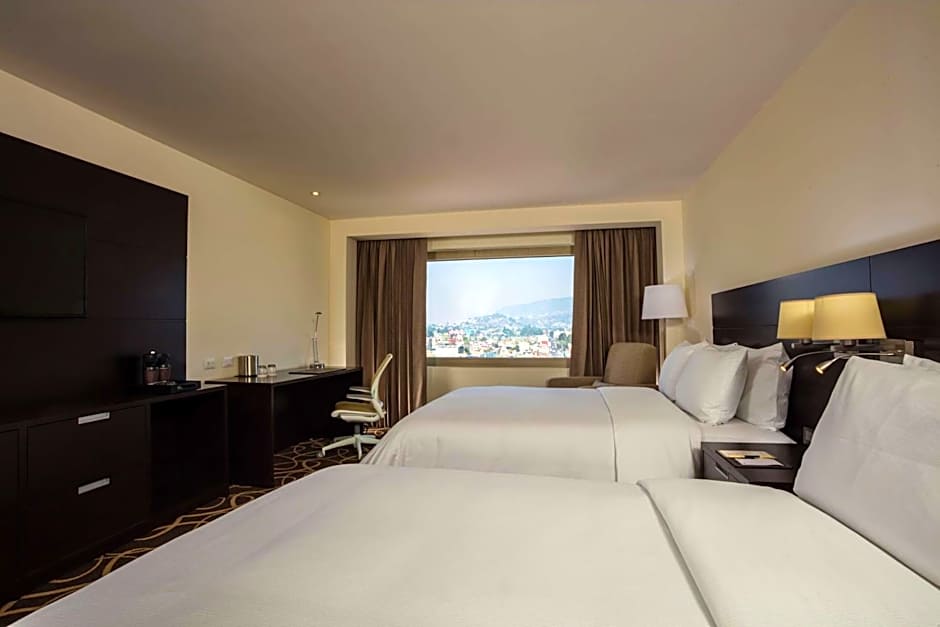 DoubleTree by Hilton Toluca