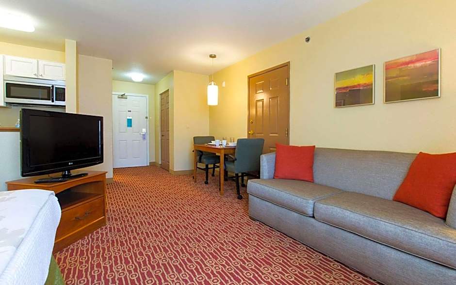 Dulles Suites