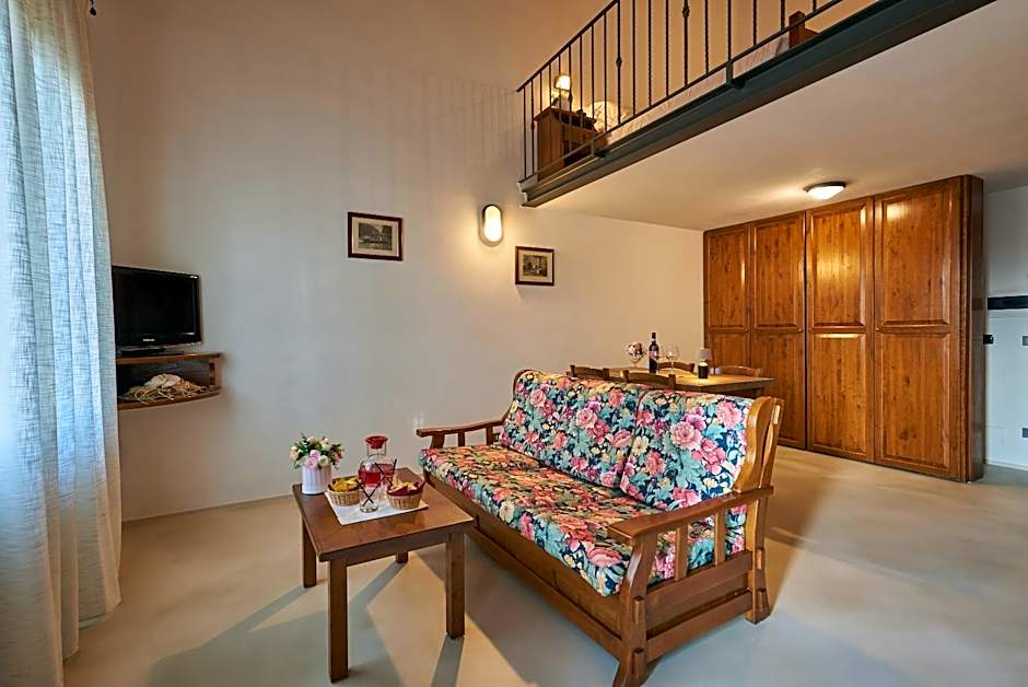 Casanova - Panoramic Rooms and Suites