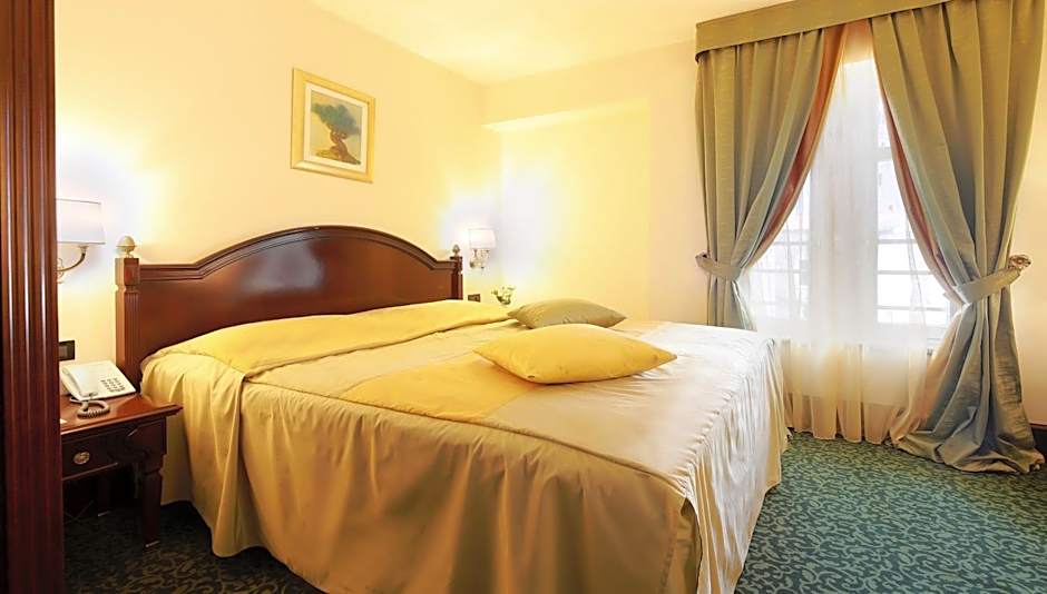 Foto 1 von 7 von Room Selected at Check-In