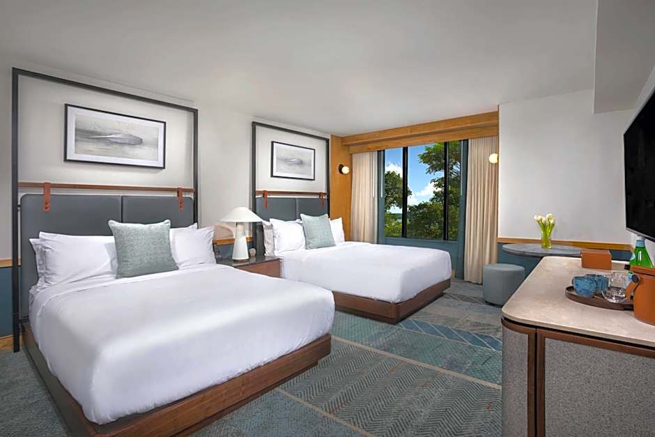 Merriweather Lakehouse Hotel, Autograph Collection