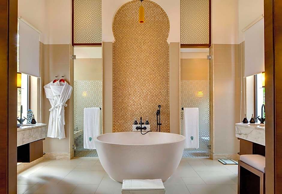 Banyan Tree Tamouda Bay