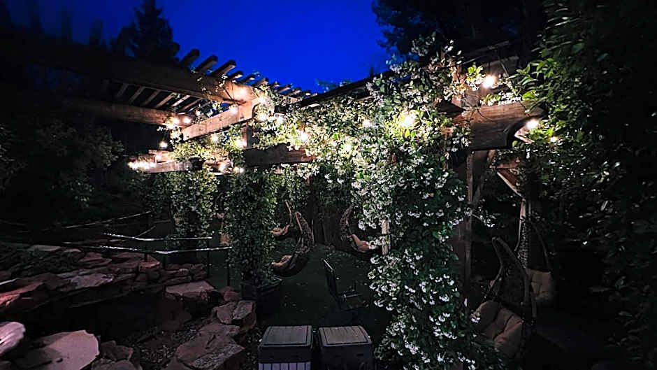 Lantern Light Inn - Romantic Getaway