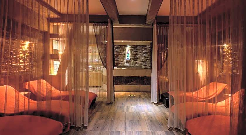 Lims Bona Dea Beach Hotel